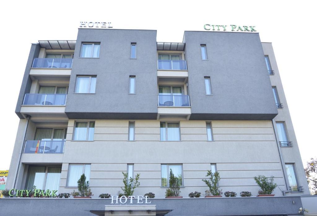 City Park Hotel Skopje Eksteriør billede