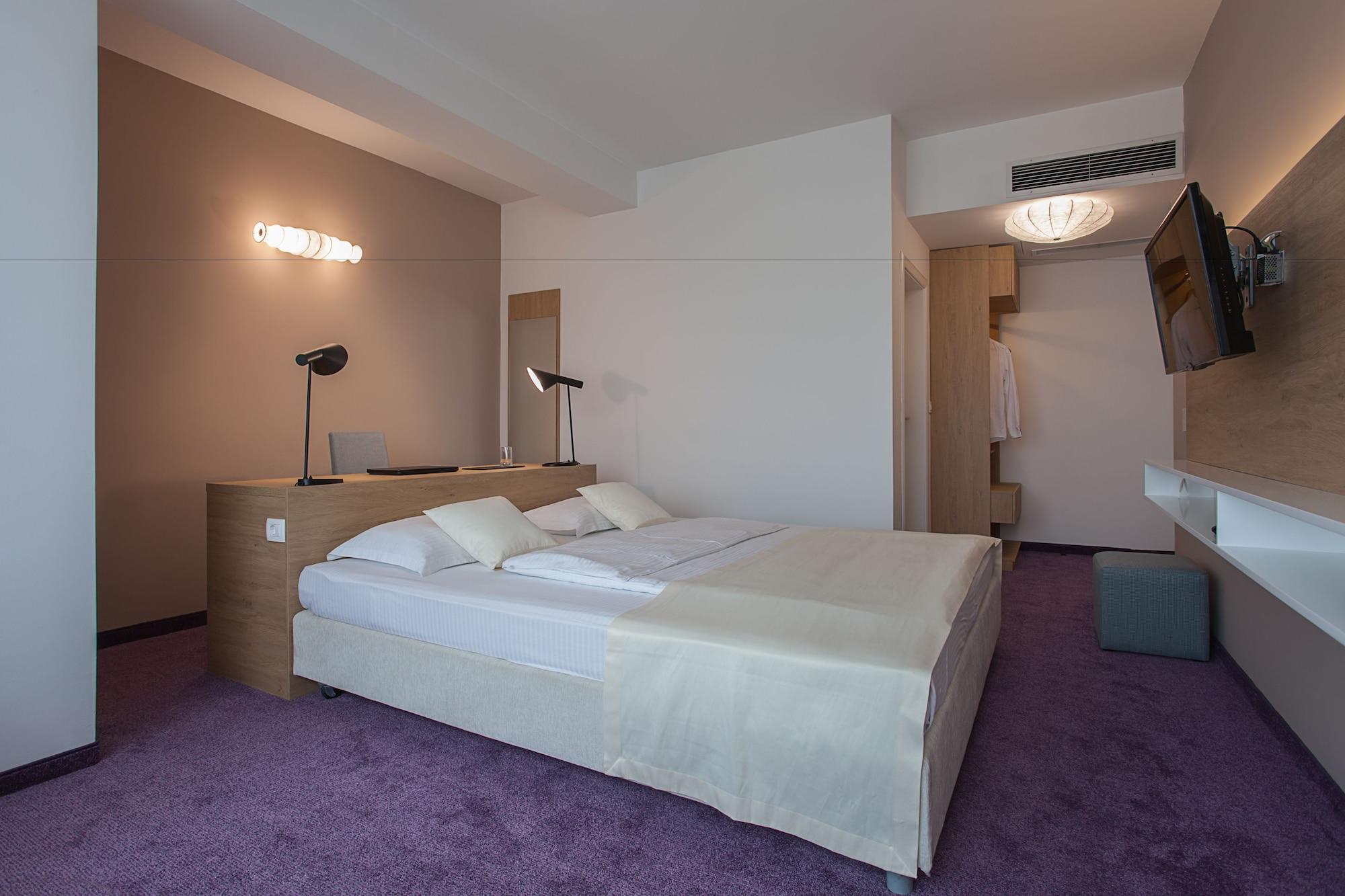 City Park Hotel Skopje Eksteriør billede