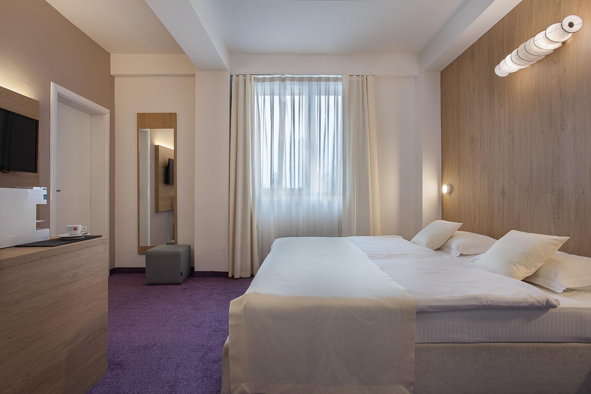 City Park Hotel Skopje Eksteriør billede