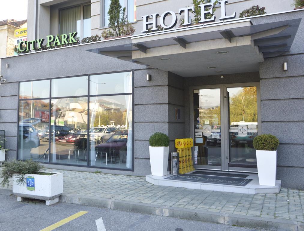 City Park Hotel Skopje Eksteriør billede